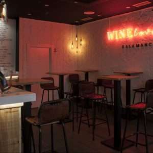 Spain. Castilla y Leon. Salamanca. Wine Lovers. Calle Iscar Peyra.